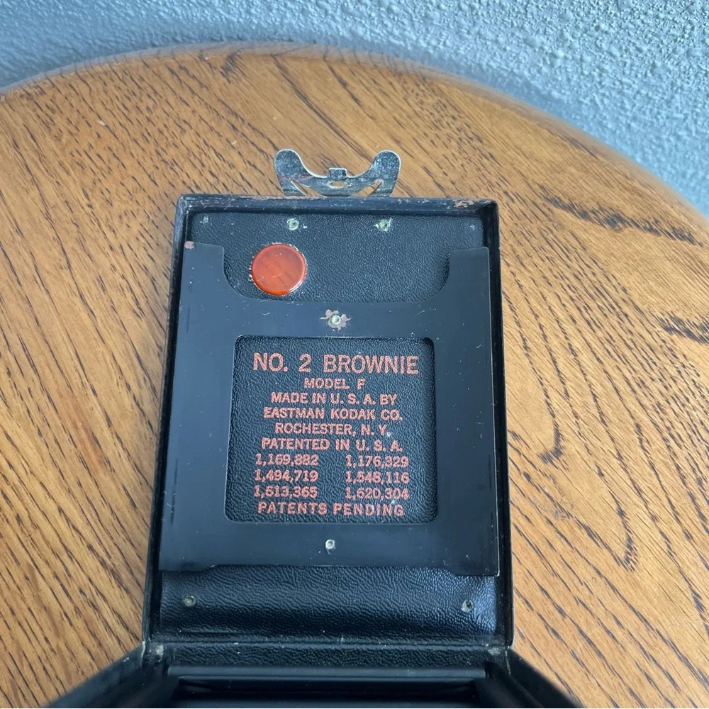 Kodak No.2 Brownie Model F camera